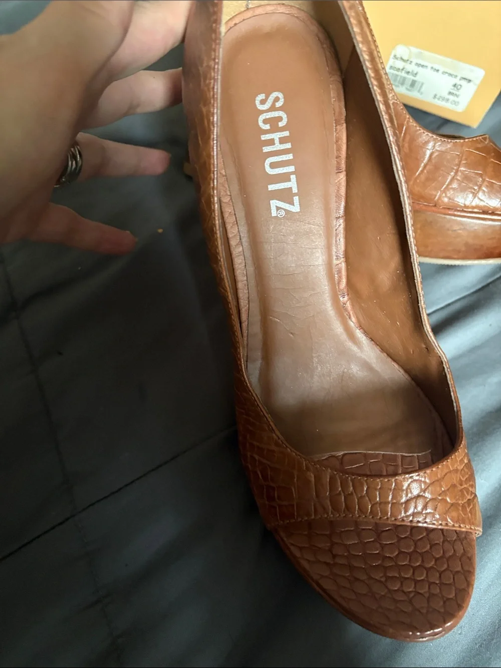 SCHUTZ Tan Croc-Embossed Leather Peep-Toe Pumps
